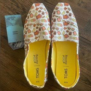 Toms Breakfast Flats Women’s size 10 NWT